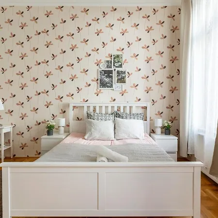 Deluxe Dream In The Center Apartment *